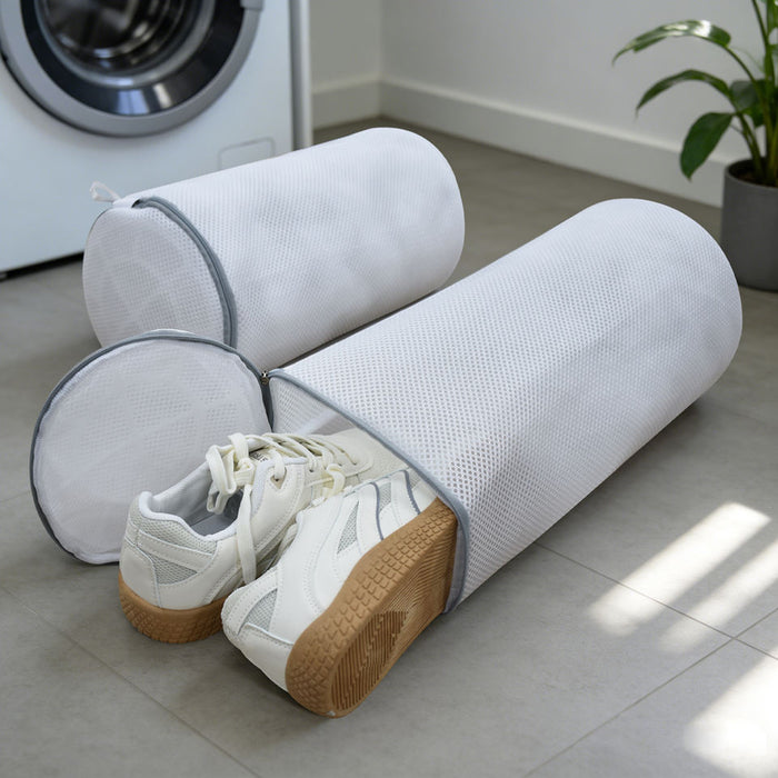 Protective zip shoe washing bag for washing machines